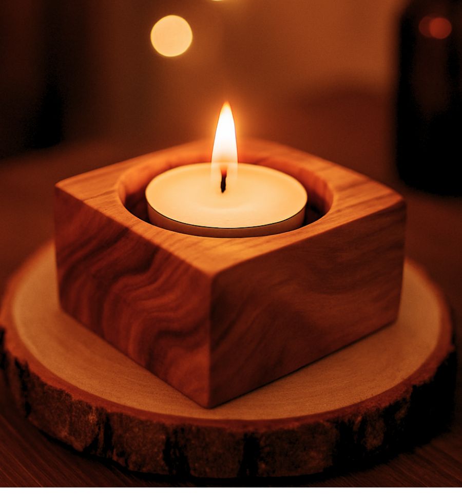 Kerzenständer aus Olivenholz